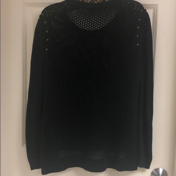 Sweater - Picture 5 of 6